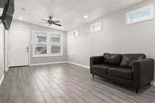 1028 Avenue K, Galveston, TX 77550 - Photo 6