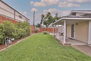 2427 Willowby Dr, Houston, TX 77008 - Photo 28