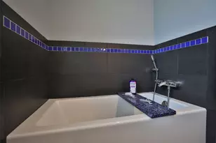 2427 Willowby Dr, Houston, TX 77008 - Photo 22