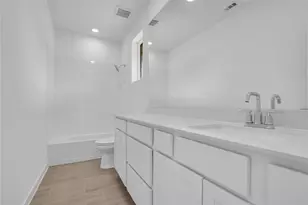 11688 Lazy Oak Crk Dr, Magnolia, TX 77354 - Photo 6