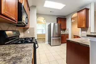 17918 Yukon Pass Dr, Humble, TX 77346 - Photo 8