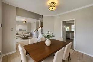 2412 N Mission Cir, Friendswood, TX 77546 - Photo 6