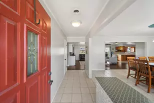 2303 Perryman Ave, Palacios, TX 77465 - Photo 4