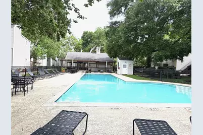 9809 Richmond Avenue #5, Houston, TX 77042 - Photo 12