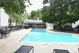 9809 Richmond Ave, Houston, TX 77042 - Photo 12