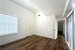 9809 Richmond Ave, Houston, TX 77042 - Photo 8
