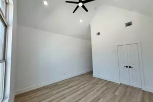 1504 Griffin St, Houston, TX 77009 - Photo 10