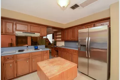 5422 Foresthaven Drive, Houston, TX 77066 - Photo 12