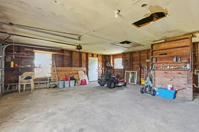 212 Jones Road, Highlands, TX 77562 - Photo 24