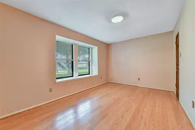 1116 W Castlewood Avenue, Friendswood, TX 77546 - Photo 26