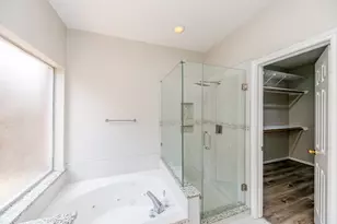 7827 Highland Farms Rd, Houston, TX 77095 - Photo 16