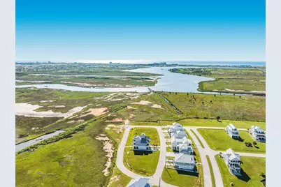 1626 Brown Pelican Bend, Galveston, TX 77554 - Photo 10
