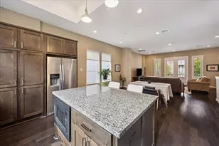1917 Shearn St, Houston, TX 77007 - Photo 1