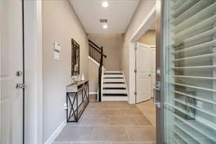 1917 Shearn St, Houston, TX 77007 - Photo 4