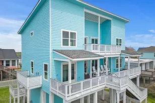 21326 Gulf Dr, Galveston, TX 77554 - Photo 2