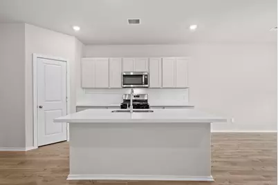 208 Rose Laurel Drive, Alvin, TX 77511 - Photo 4