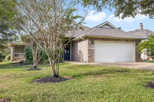 1304 Wilshire Ct, College Station, TX 77845 - Photo 2
