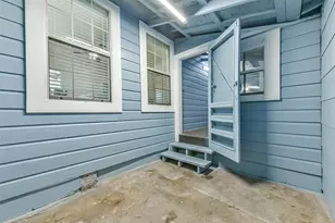 5828 Avenue T, Galveston, TX 77551 - Photo 22
