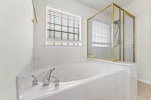 9515 Mankay Ln, Houston, TX 77070 - Photo 20