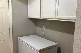 6718 Live Oak Dr, Rosharon, TX 77583 - Photo 8