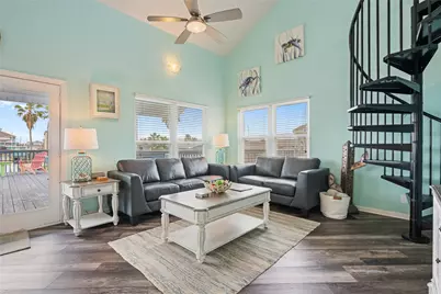 22105 Deaf P Smith Drive, Galveston, TX 77554 - Photo 8