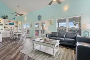 22105 Deaf P Smith Dr, Galveston, TX 77554 - Photo 10