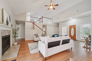 2926 Lakefield Way, Sugar Land, TX 77479 - Photo 4