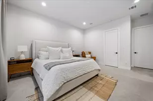 5709 White Magnolia St., Houston, TX 77091 - Photo 12