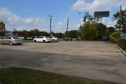 304 Dell Court #6, Houston, TX 77009 - Photo 46