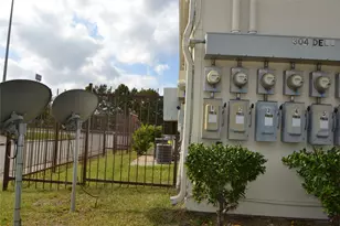 304 Dell Ct, Houston, TX 77009 - Photo 50