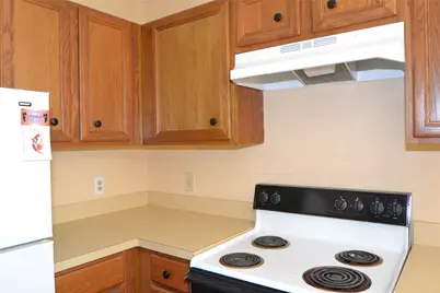 304 Dell Court #6, Houston, TX 77009 - Photo 12