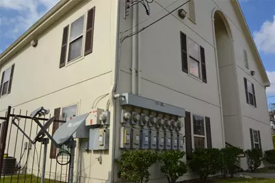 304 Dell Court #6, Houston, TX 77009 - Photo 48