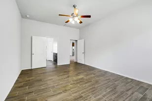 218 Kinnerly Peak Pl, Montgomery, TX 77316 - Photo 18