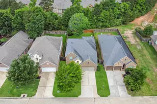218 Kinnerly Peak Pl, Montgomery, TX 77316 - Photo 2