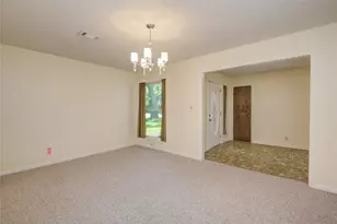 55 Flag Ct, Lake Jackson, TX 77566 - Photo 6