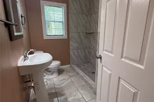 5424 Nightingale Dr, Houston, TX 77017 - Photo 10