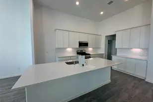 2510 Shallow Lk Ln, Iowa Colony, TX 77583 - Photo 14