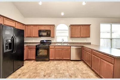 5507 Rustling Gates Lane, Katy, TX 77449 - Photo 2