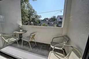 1724 Woodhead St, Houston, TX 77019 - Photo 6