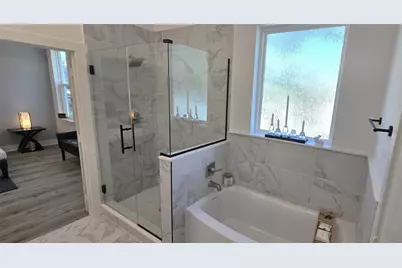 4922 Hoover Street #A, Houston, TX 77092 - Photo 10