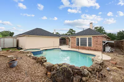 112 Sandstone Bend Lane, Dickinson, TX 77539 - Photo 40