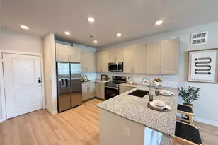 1610 Campbell Rd, Houston, TX 77055 - Photo 2