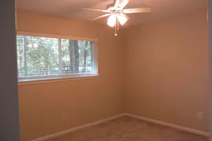 603 Hillcrest Dr, Huntsville, TX 77340 - Photo 16