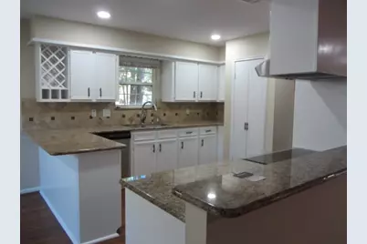 603 Hillcrest Drive, Huntsville, TX 77340 - Photo 8