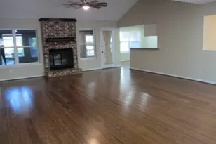 603 Hillcrest Dr, Huntsville, TX 77340 - Photo 6