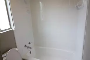 5400 E Sheldon St, Houston, TX 77008 - Photo 16