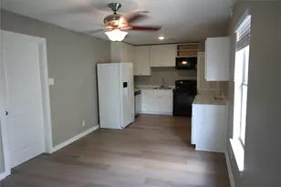 5400 E Sheldon St, Houston, TX 77008 - Photo 12