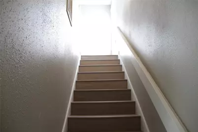 5400 E Sheldon Street #B, Houston, TX 77008 - Photo 10