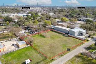 5814 Cypress St, Houston, TX 77074 - Photo 1