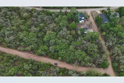 1035 Kawanui Drive, Bastrop, TX 78602 - Photo 6